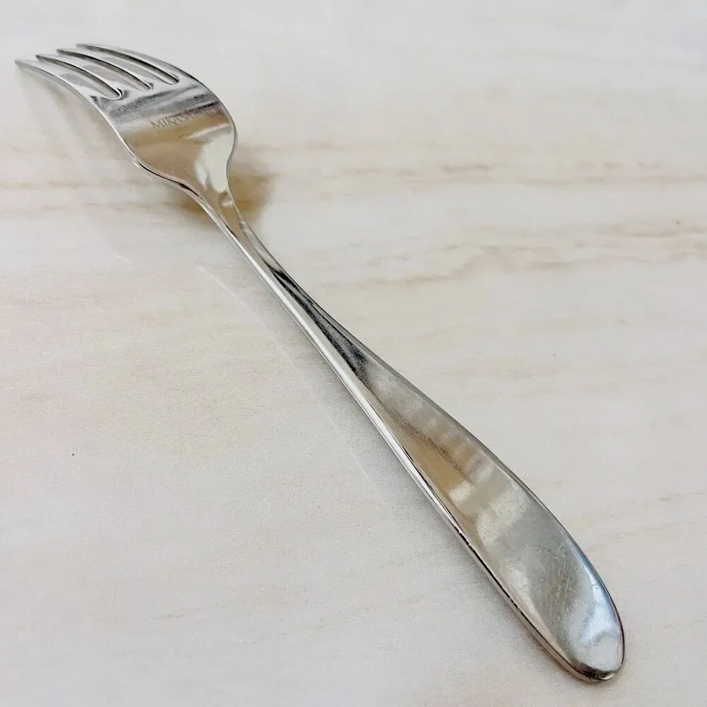 4pc MIKASA Hamilton Stainless Dinner Fork 18/10 Glossy Plain Round Tip Vietnam